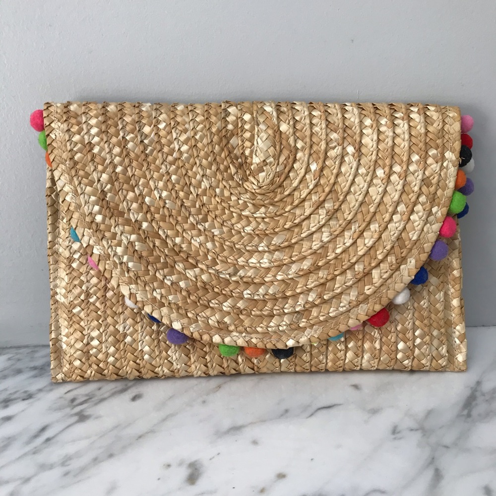 Woven Straw Pom Pom Clutch - Natural